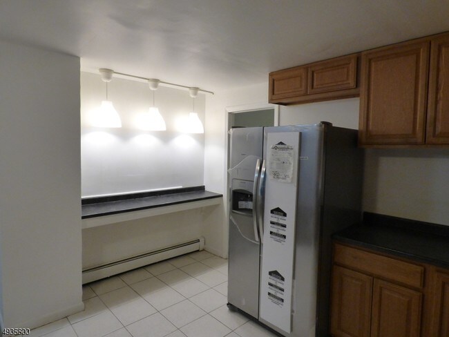 Foto del edificio - 372 Highland Ave