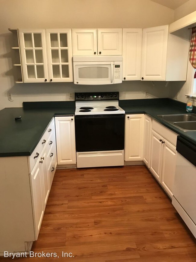 Building Photo - 3 br, 2 bath House - 1 Telfair