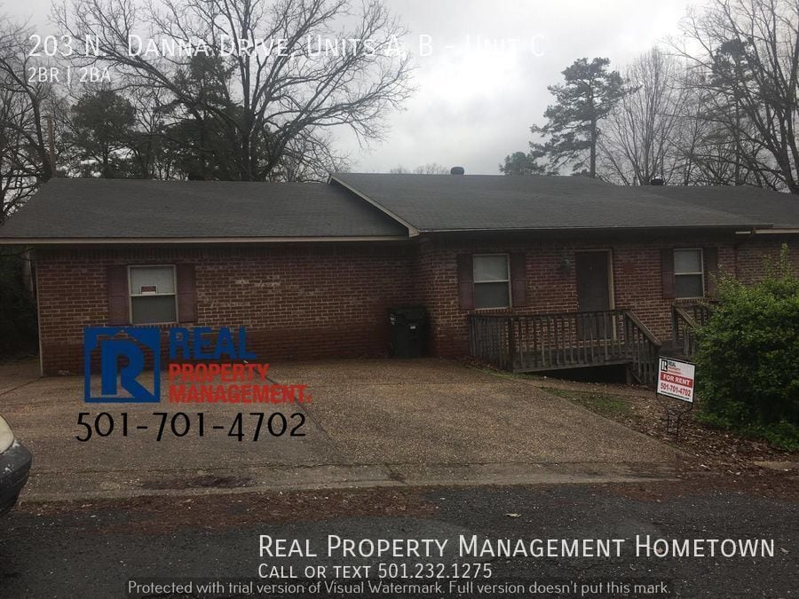 Primary Photo - 203 N Danna Dr