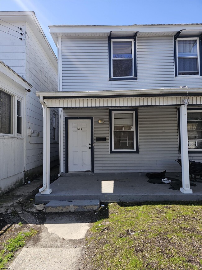 Building Photo - 516 N Indiana Ave