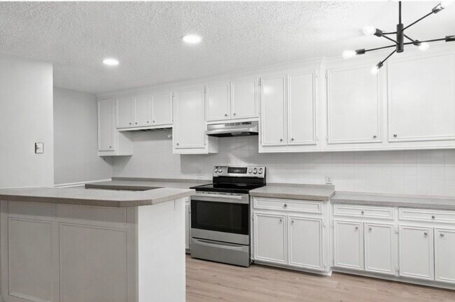 Foto del edificio - 3502 Burlington St