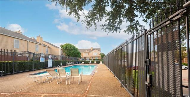 Foto principal - 2500 E Park Blvd