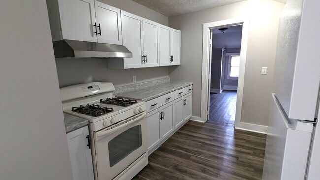 Foto del edificio - 1450 Clinton St