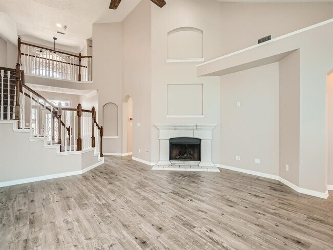 Building Photo - 2311 Daneswood Ct