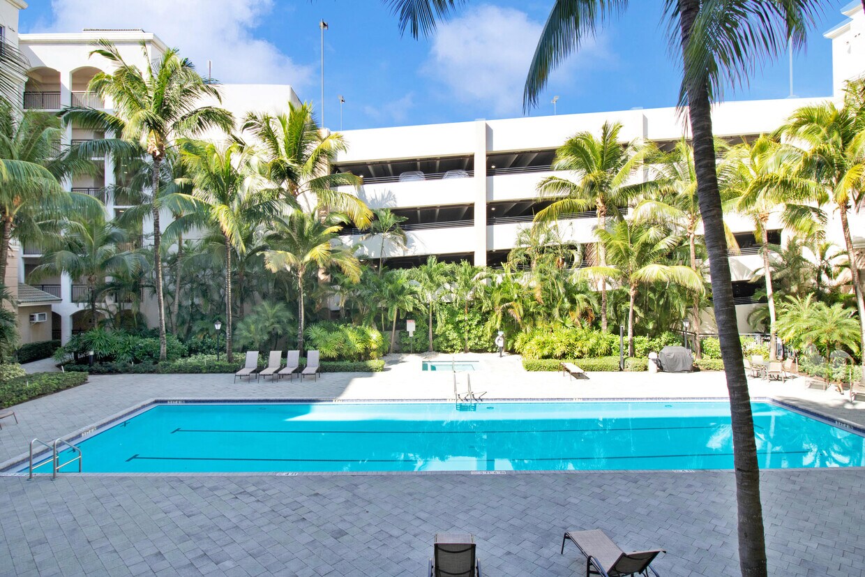 1660 Renaissance Commons Blvd Unit 2416, Boynton Beach, FL 33426