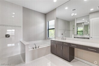 Building Photo - 4528 Azalea Dr