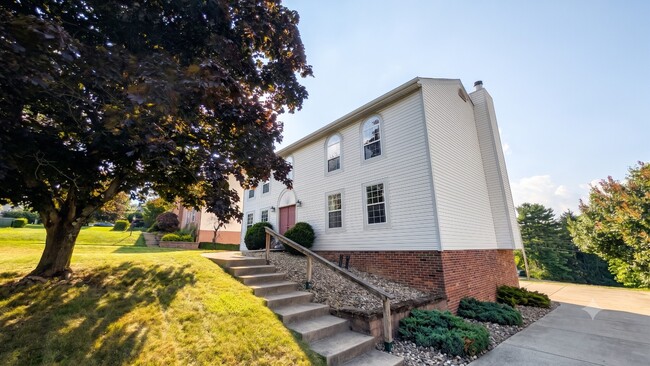 Building Photo - 3129 Westwind Dr