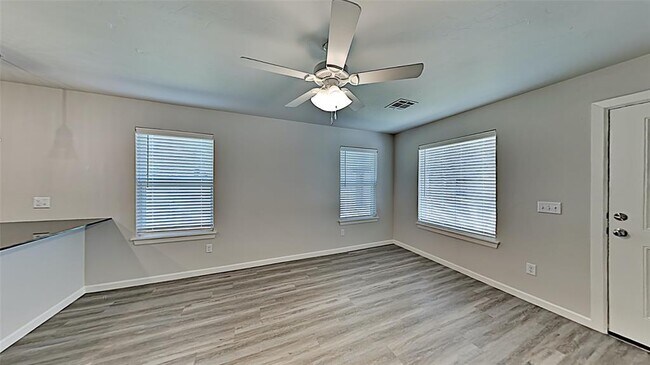 Foto del edificio - 1326 NW 111th St
