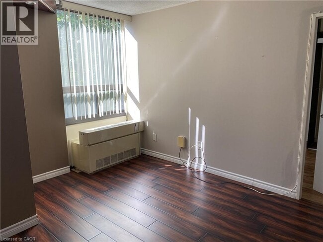 Building Photo - 50 Mississauga Vly Blvd