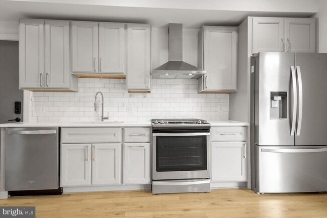 Foto del edificio - 4339 Harrison St NW