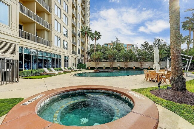 Foto del edificio - 3333 Allen Pkwy