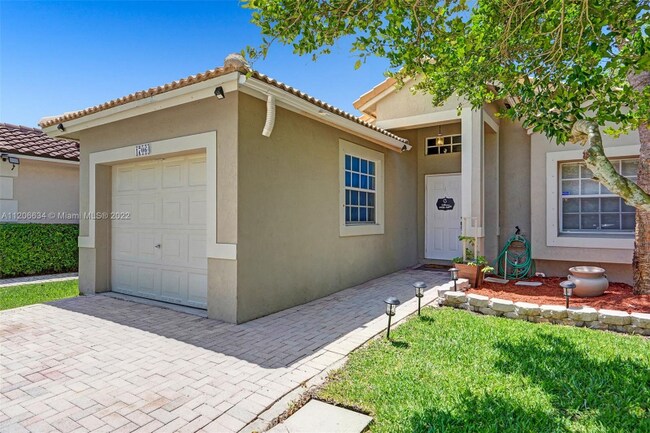 Foto del edificio - 17064 NW 10th St