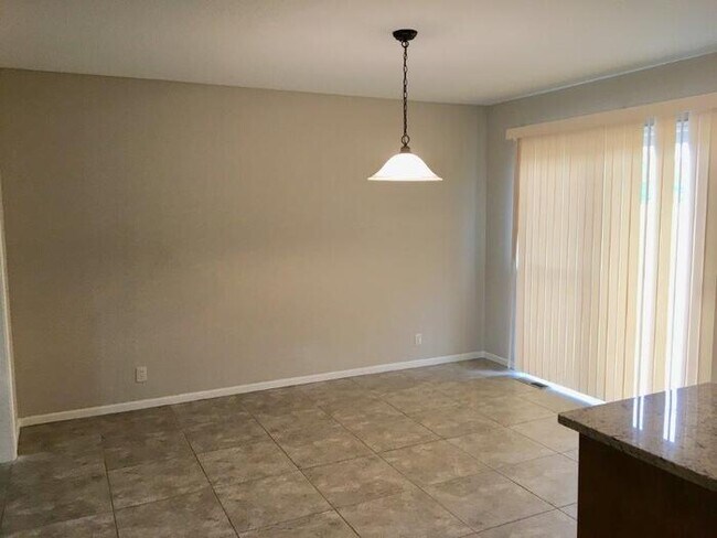 Foto del edificio - 1007 E Rockville Terrace