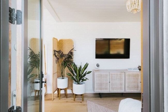 Building Photo - 348 Esparto Ave