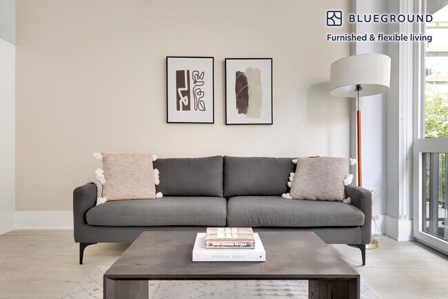 Foto del edificio - 812 W Adams St