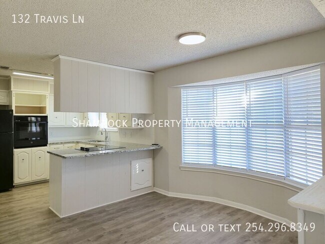 Foto del edificio - Newly Remodeled Hewitt Home!