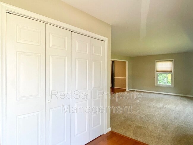 Foto del edificio - 203 Monty Manor