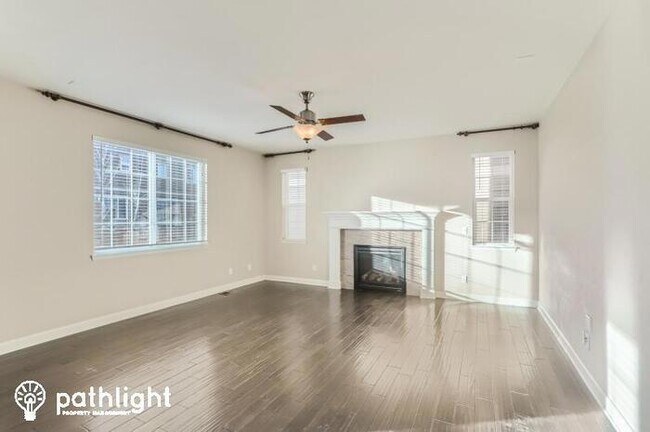 Foto del edificio - 10787 Hillsboro St, Parker, CO, 80134