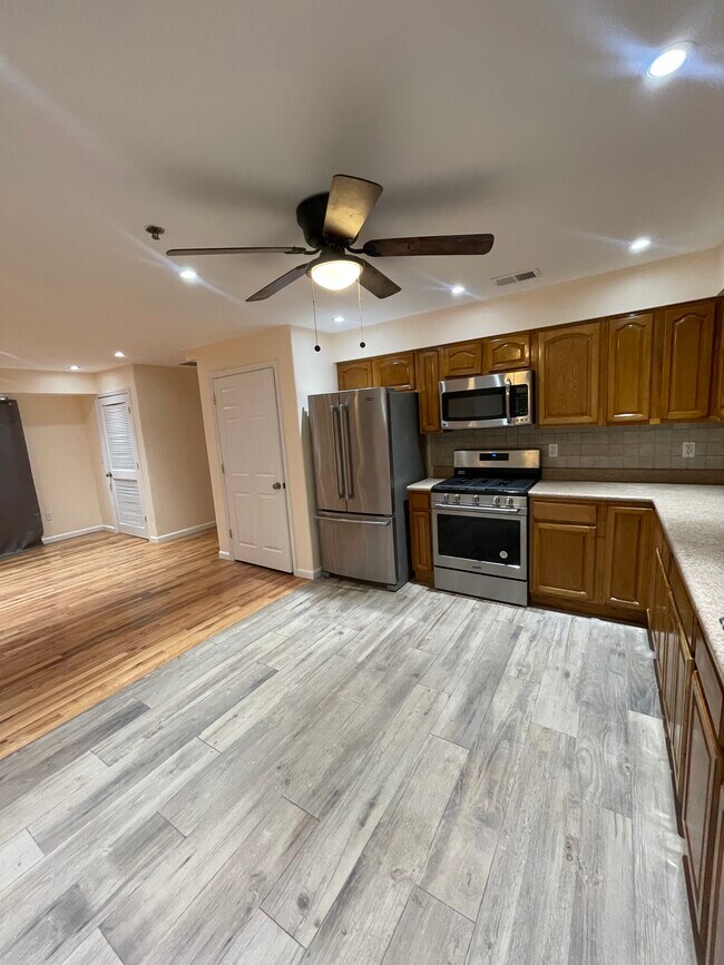 Foto del edificio - 93 Osborne Ter