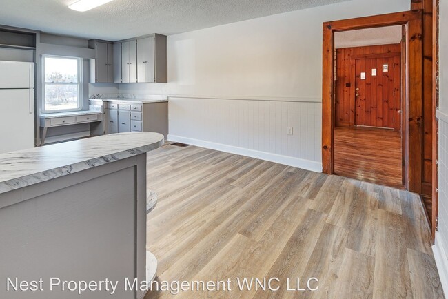Foto del edificio - 3 br, 1 bath House - 1602 Pisgah Highway