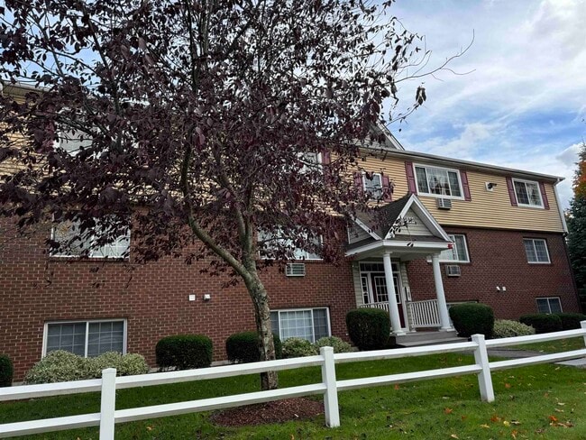 Foto del edificio - 3981 Brown Ave