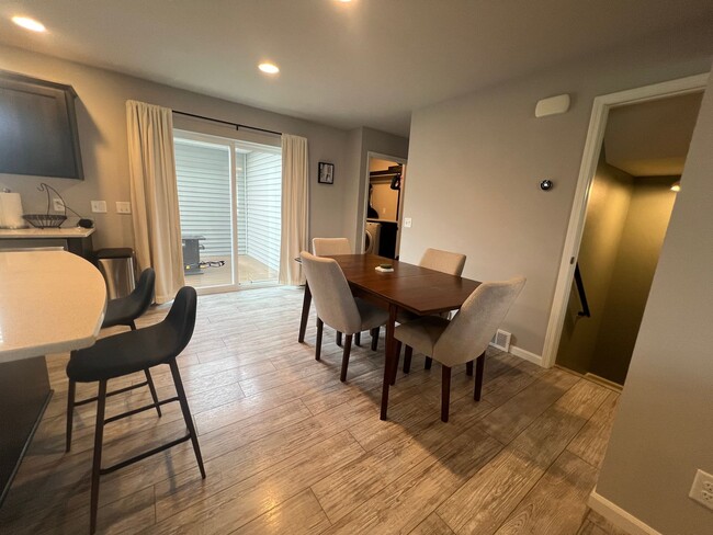 Building Photo - 9746 Gilded Cider Blvd