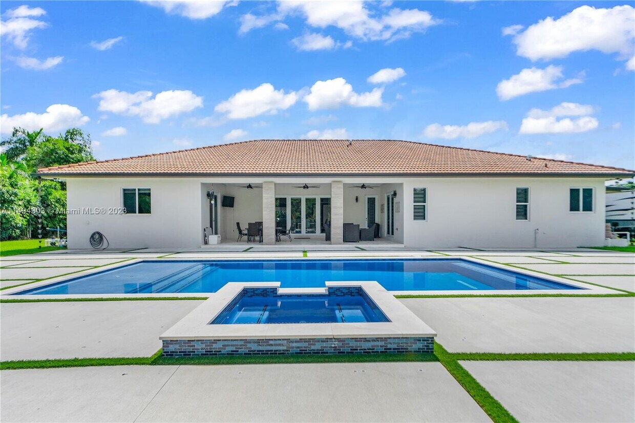 Primary Photo - 22450 SW 184th Ave