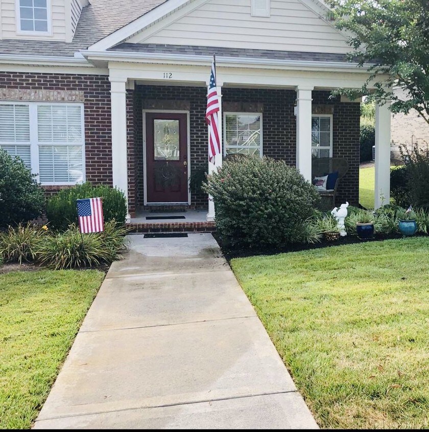 Foto principal - 112 Hardinberry Street