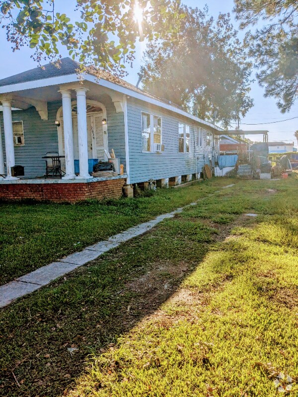 Bunny Friend Furnished Condos for Rent New Orleans, LA 3 Rentals