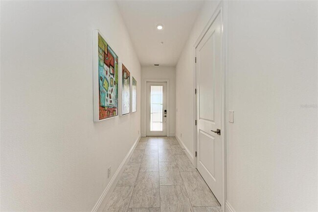 Foto del edificio - 7720 Hidden Crk Lp