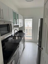 Building Photo - 320 85th St