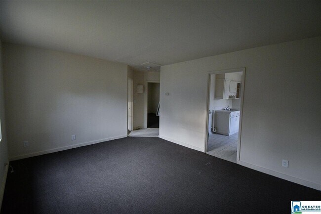 Foto del edificio - 717 15th St SW