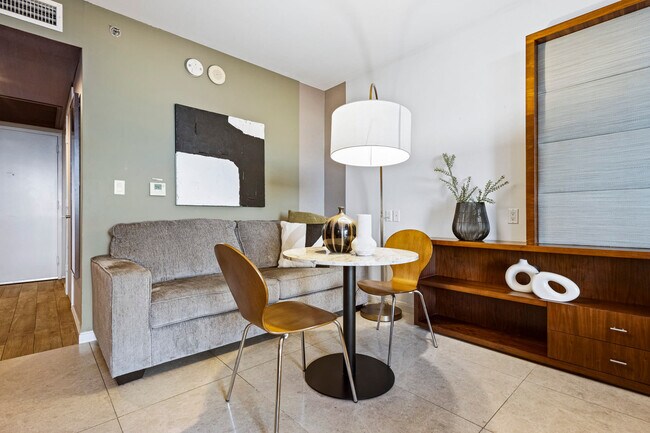 Foto del edificio - 45 NE 3rd Ave