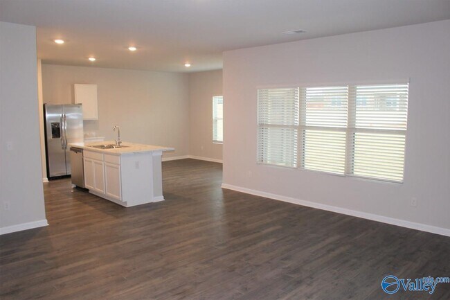 Building Photo - 13064 Belman Ln