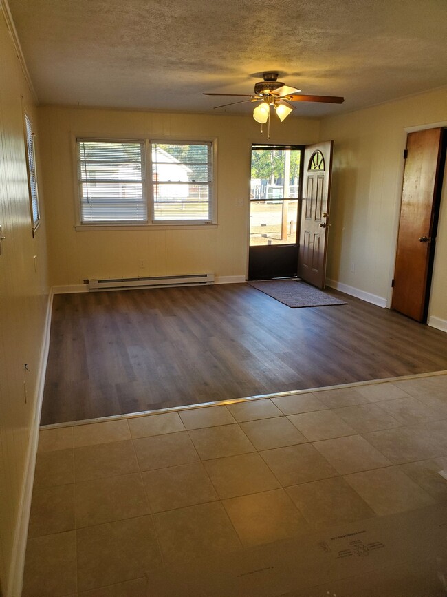 Living room - 5945 Gregory St