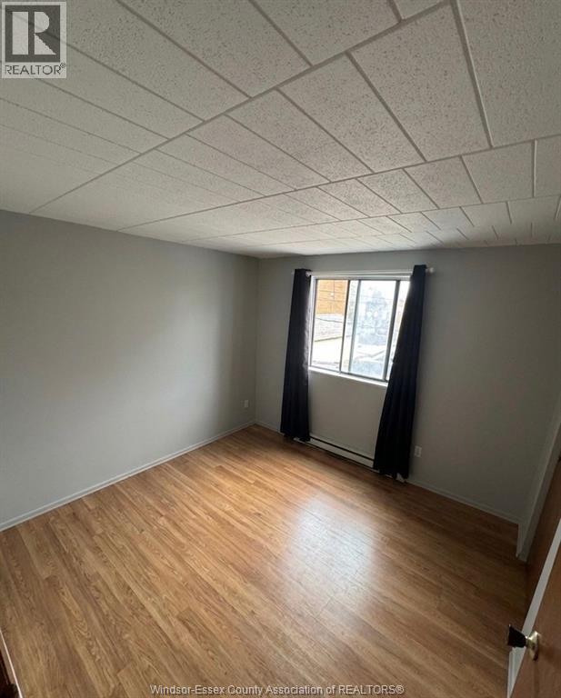 Building Photo - 536 Aylmer Ave