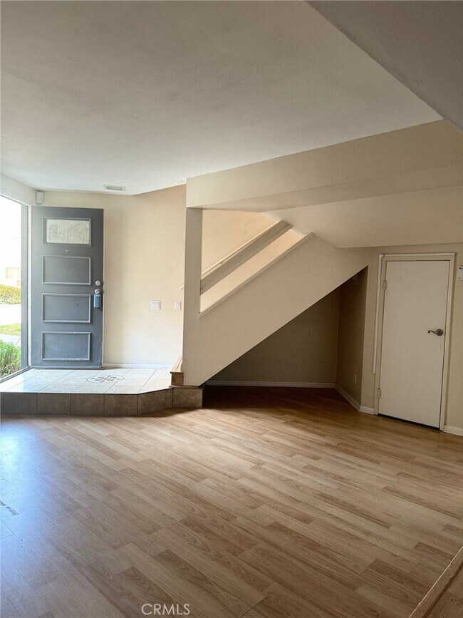 Building Photo - 13096 Le Parc Unit 71