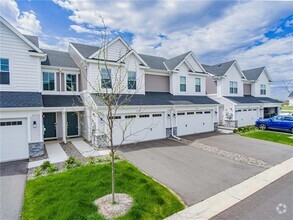 Building Photo - 1504 Dogwood Ln