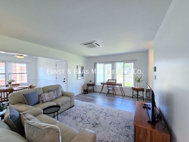 Foto del edificio - 2814 Candlewood St