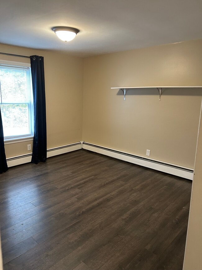 Building Photo - 9 Harlow St