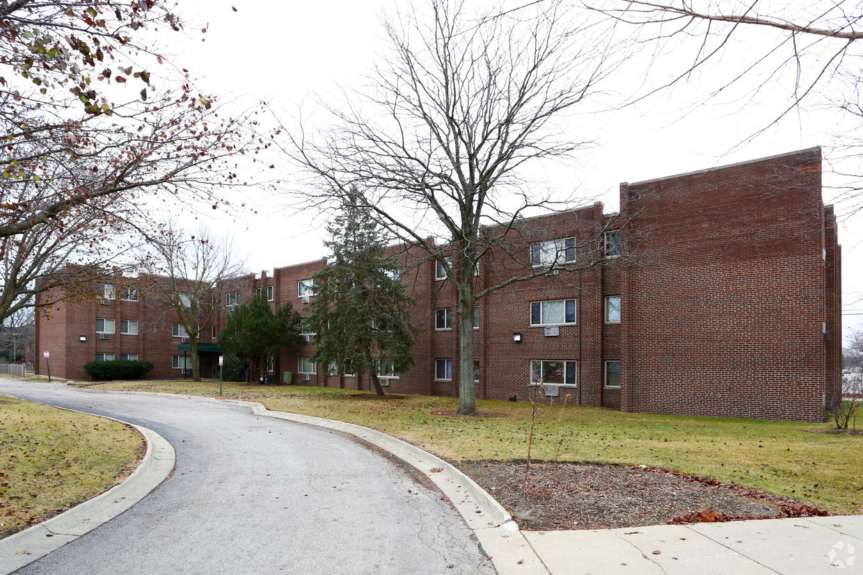 Building Photo - Niles Terrace Apartments