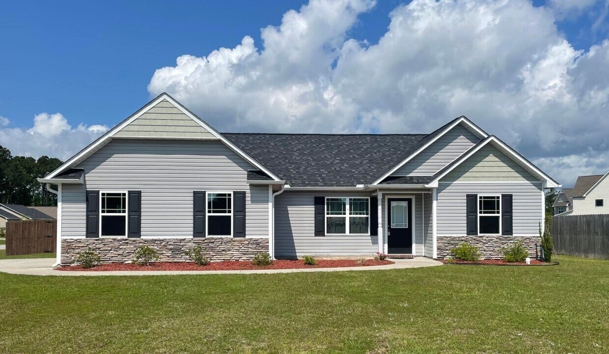 Foto principal - Welcome to Breakwater Drive!