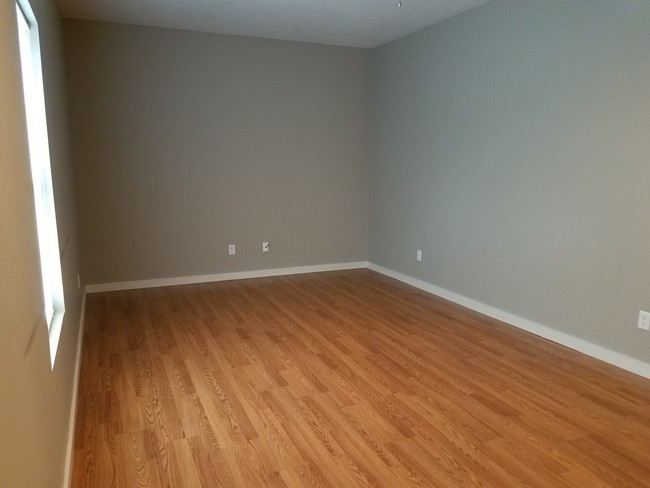 Livingroom #1 - 7901 Country Place Dr