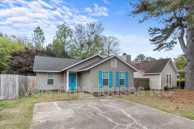 Building Photo - 7052 Candlewood Dr
