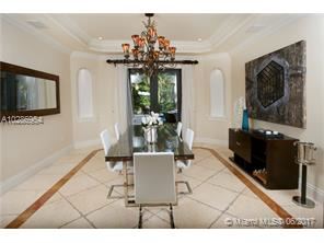 Foto del edificio - 13999 Old Cutler Rd
