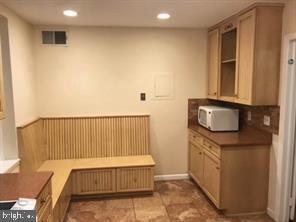 Foto del edificio - 3930 Langley Ct NW