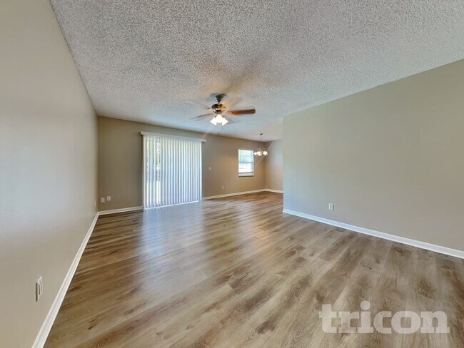 Foto del edificio - 3106 King Phillip Way