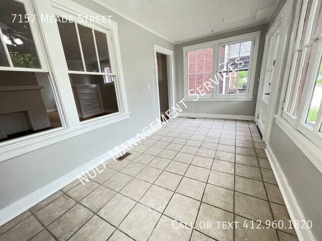 Foto del edificio - 3 Bed, 1 Bath Apartment in Point Breeze