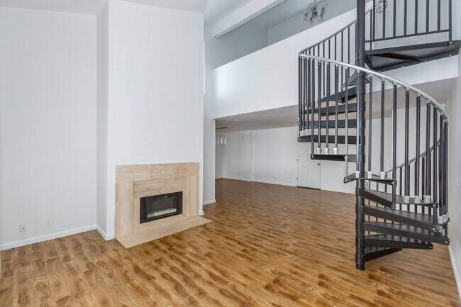 Foto del edificio - 1738 S Bentley Ave