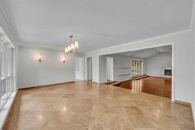 Foto del edificio - 7157 Alexander Dr
